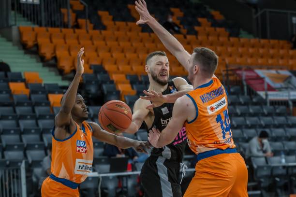 约克雷斯和 约克雷斯和