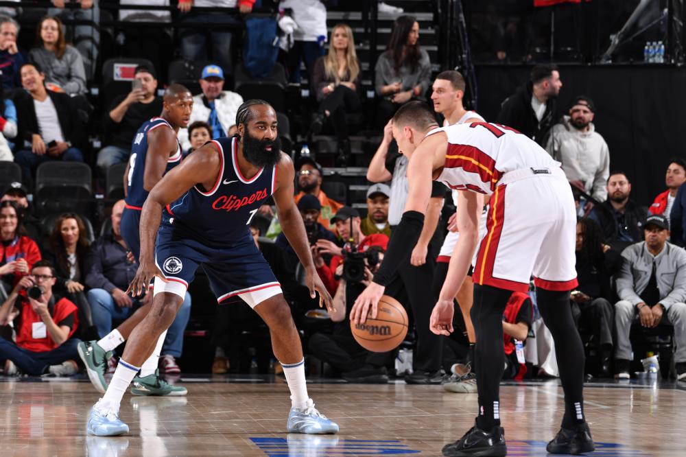 而贝弗利目 而贝弗利目